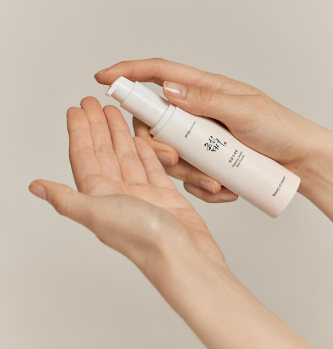 [Beauty of Joseon] Ginseng Moist Sun Serum - 30% Ginseng Extract & Niacinamide for Redness Relief & Hydrating Sun Protection (SPF 50+ PA++++), 50ml